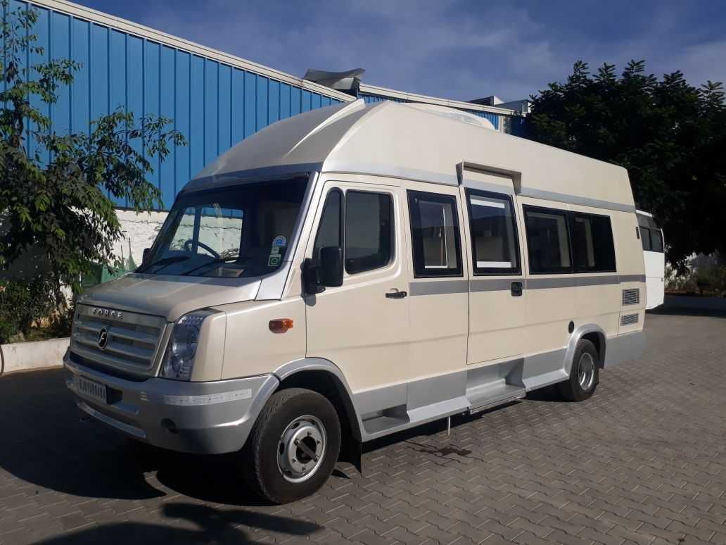 Tempo Traveller – 17 Seater